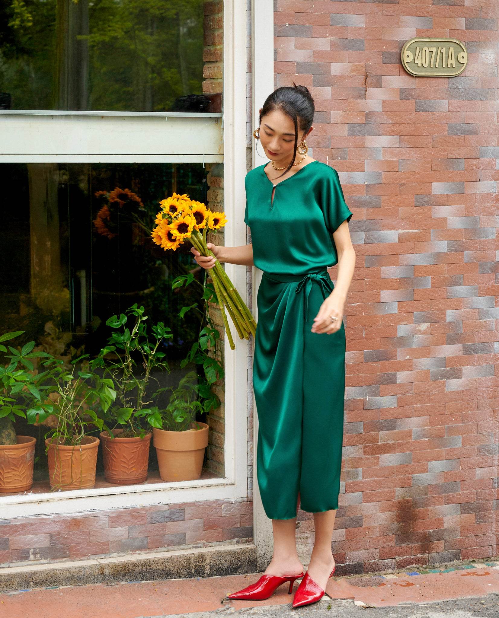 Váy Xẻ Đùi Cúc Phương SKI046 - Hity