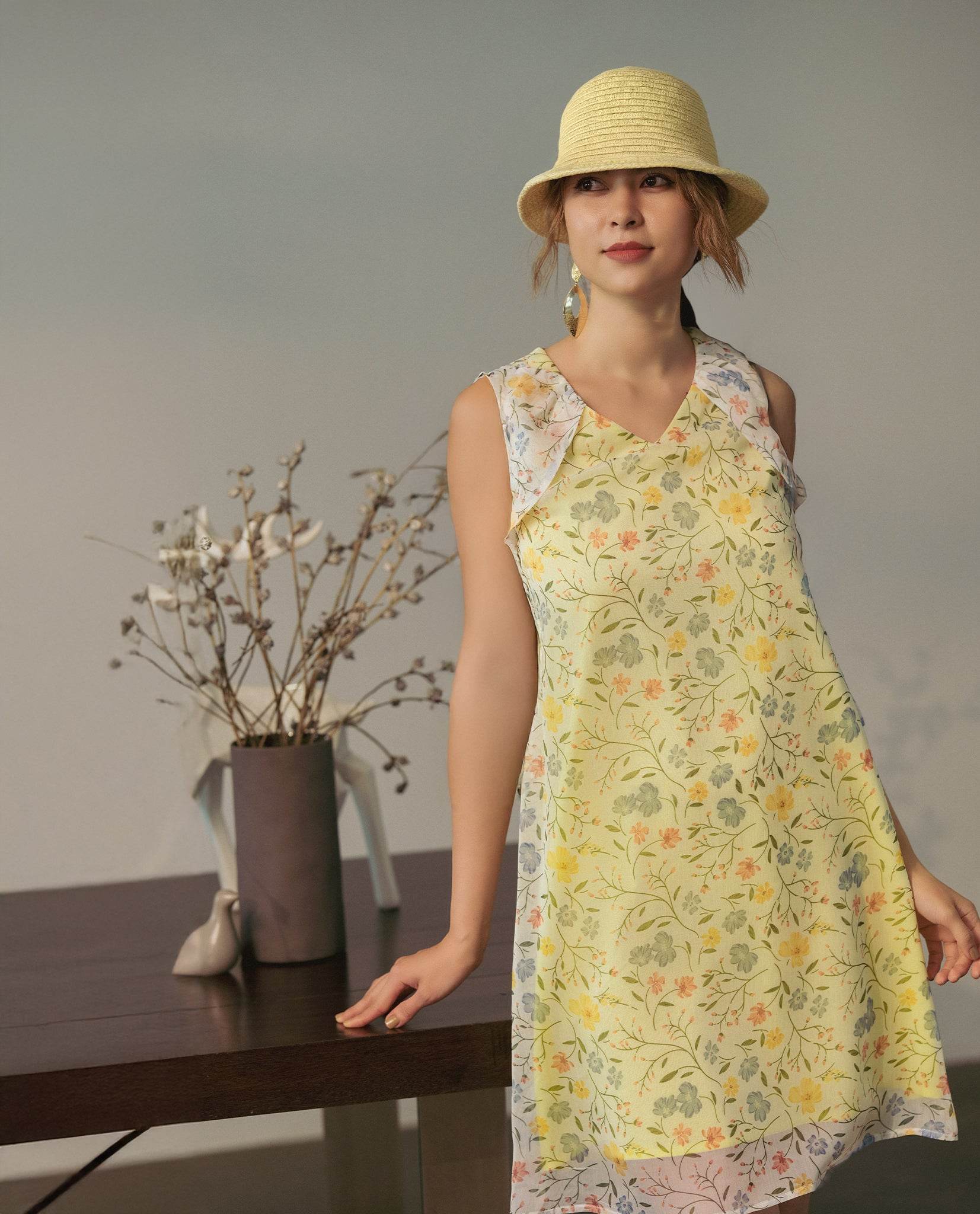 Đầm Suông Sát Nách Soleil DRE193 - Hity