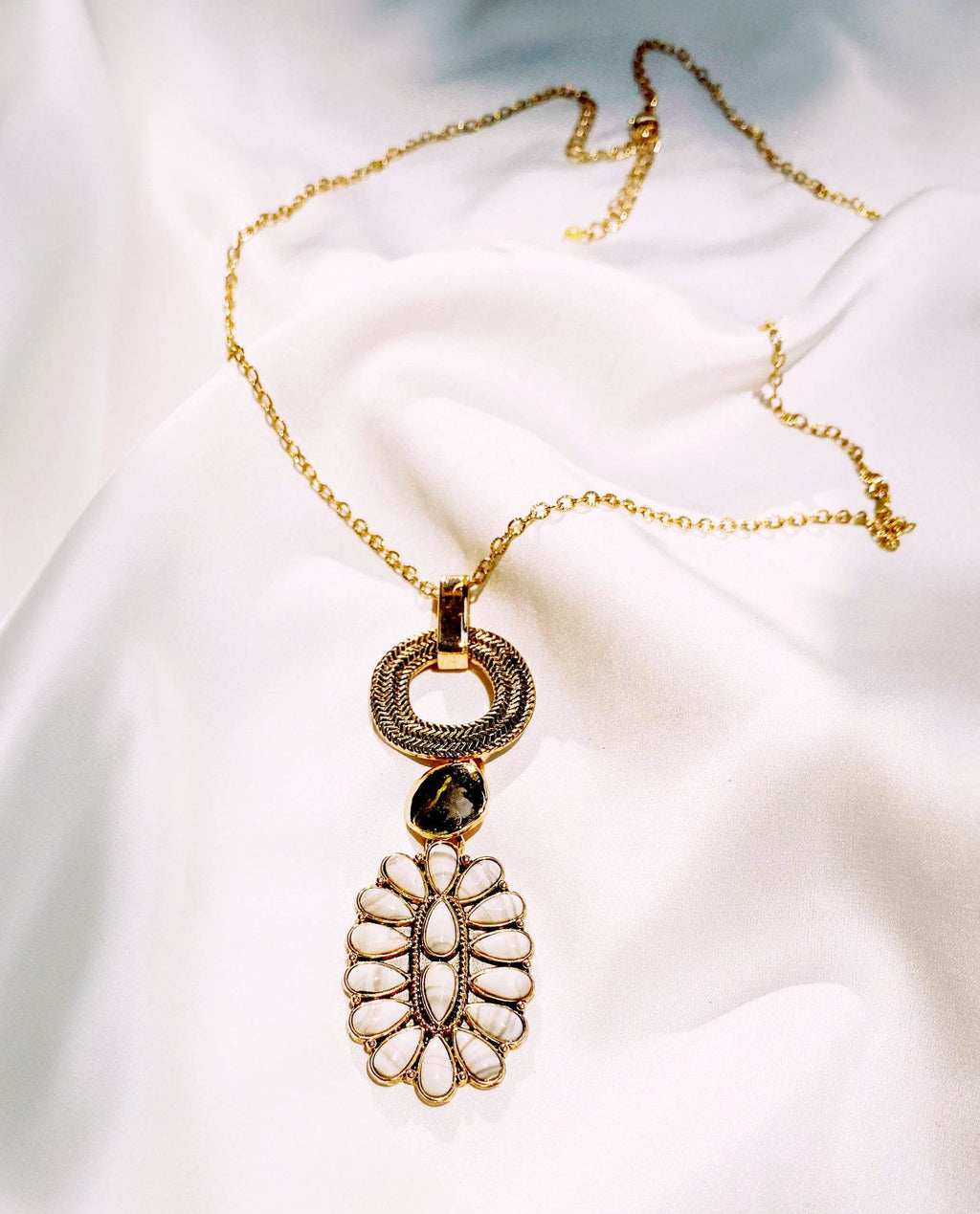 Vòng Cổ Bạch Tùng ACC375 - Hity