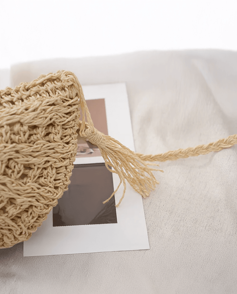 Giỏ Cói Đeo Chéo Bán Nguyệt ACC007 - Hity