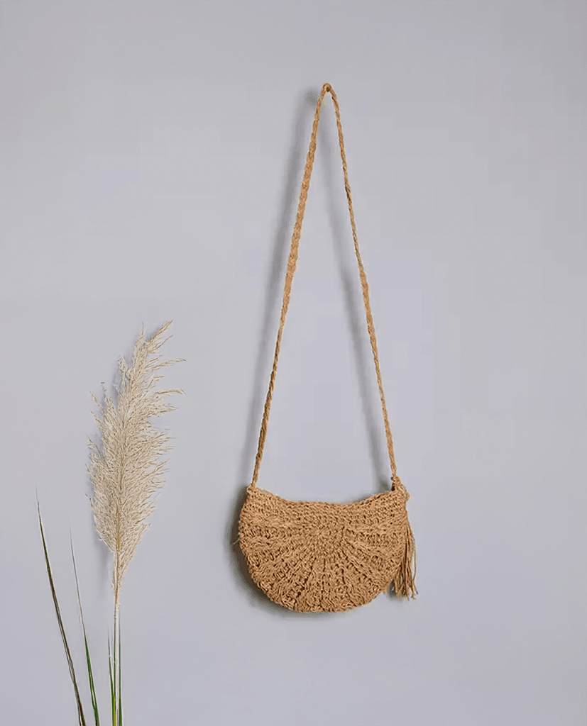 Giỏ Cói Đeo Chéo Bán Nguyệt ACC007 - Hity