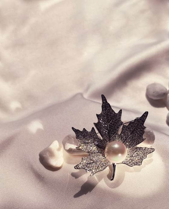 Cài Áo Lá Phong Mapple ACC137.3 - Hity