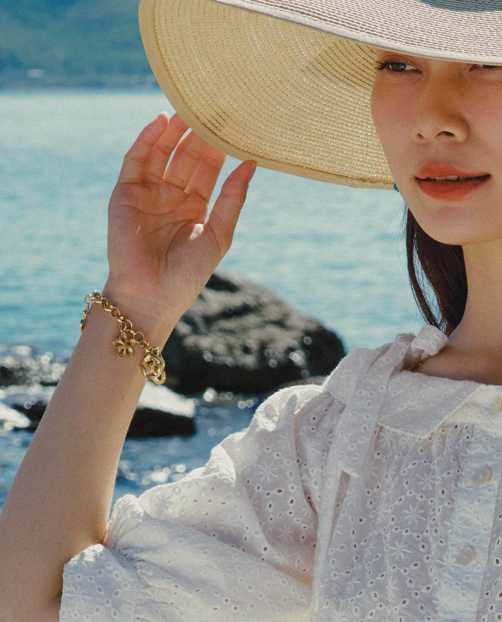 Lắc Tay Charm ACC381 - Hity