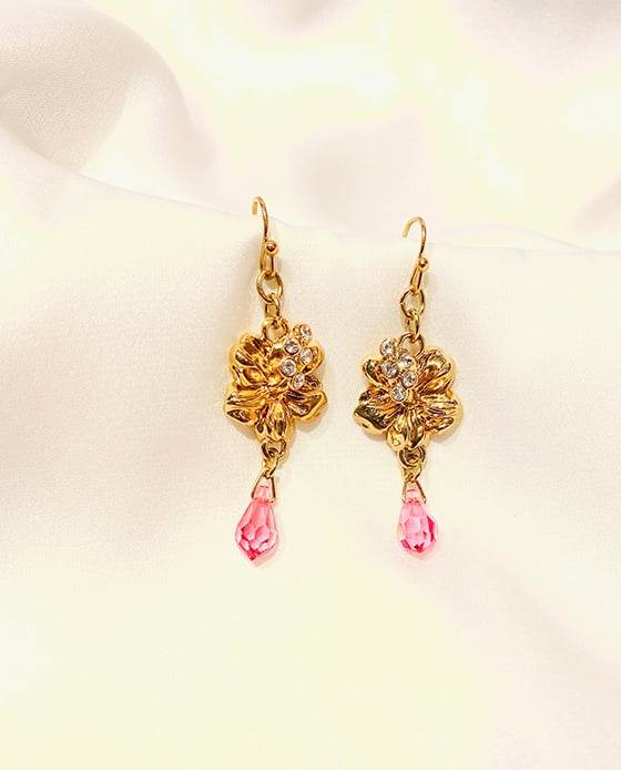 Bông Tai Hoa Besse ACC186 - Hity