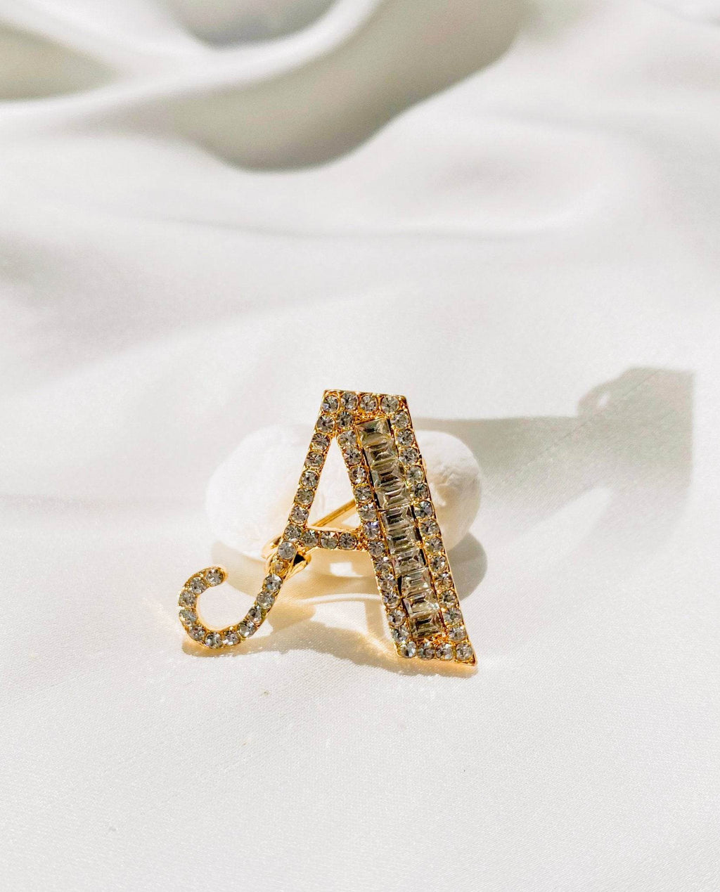 Cài Áo Chữ A ACC136A - Hity