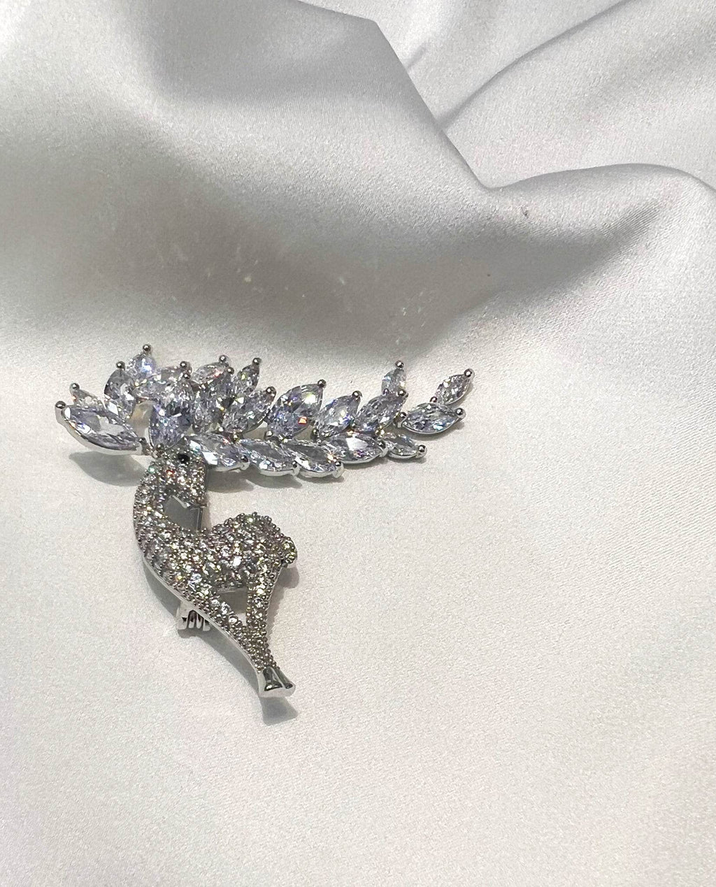 Cài Áo Tuần Lộc Bạc ACC137.23 - Hity