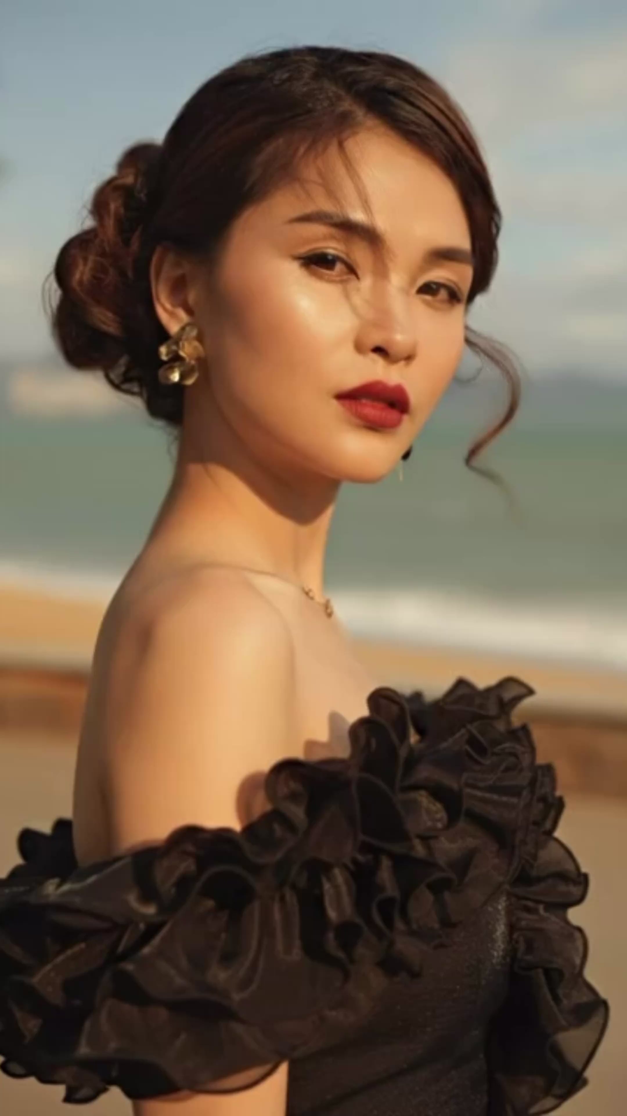 Đầm maxi trễ vai đi tiệc organza đen thời trang Hity