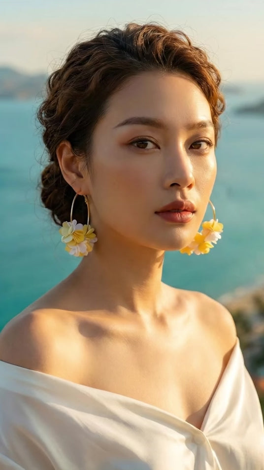 Bông tai tròn hoop cánh hoa vàng thời trang Hity