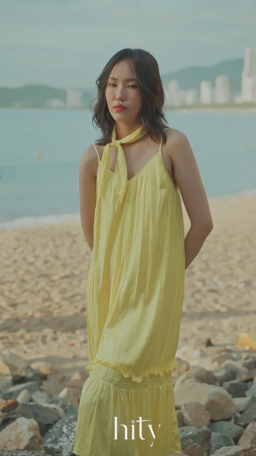 Đầm Midi Hai Dây Hướng Dương