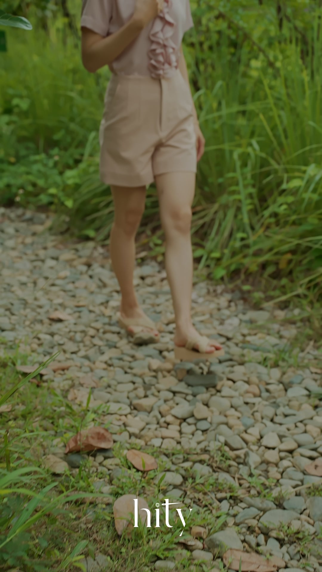 Áo sơ mi nữ tay ngắn phối bèo nhún pastel Thời trang Hity