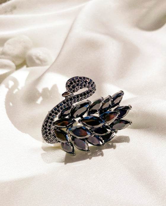 Cài Áo Thiên Nga Đen ACC137.14 - Hity